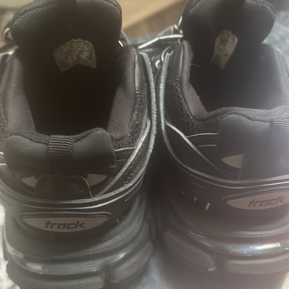 Black Authentic Track Runners  Balenciagas - Picture 6 of 11